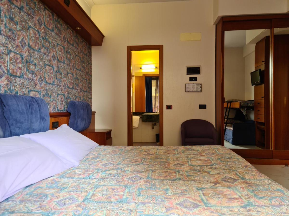 Hotel Sabra Senigallia Exterior photo