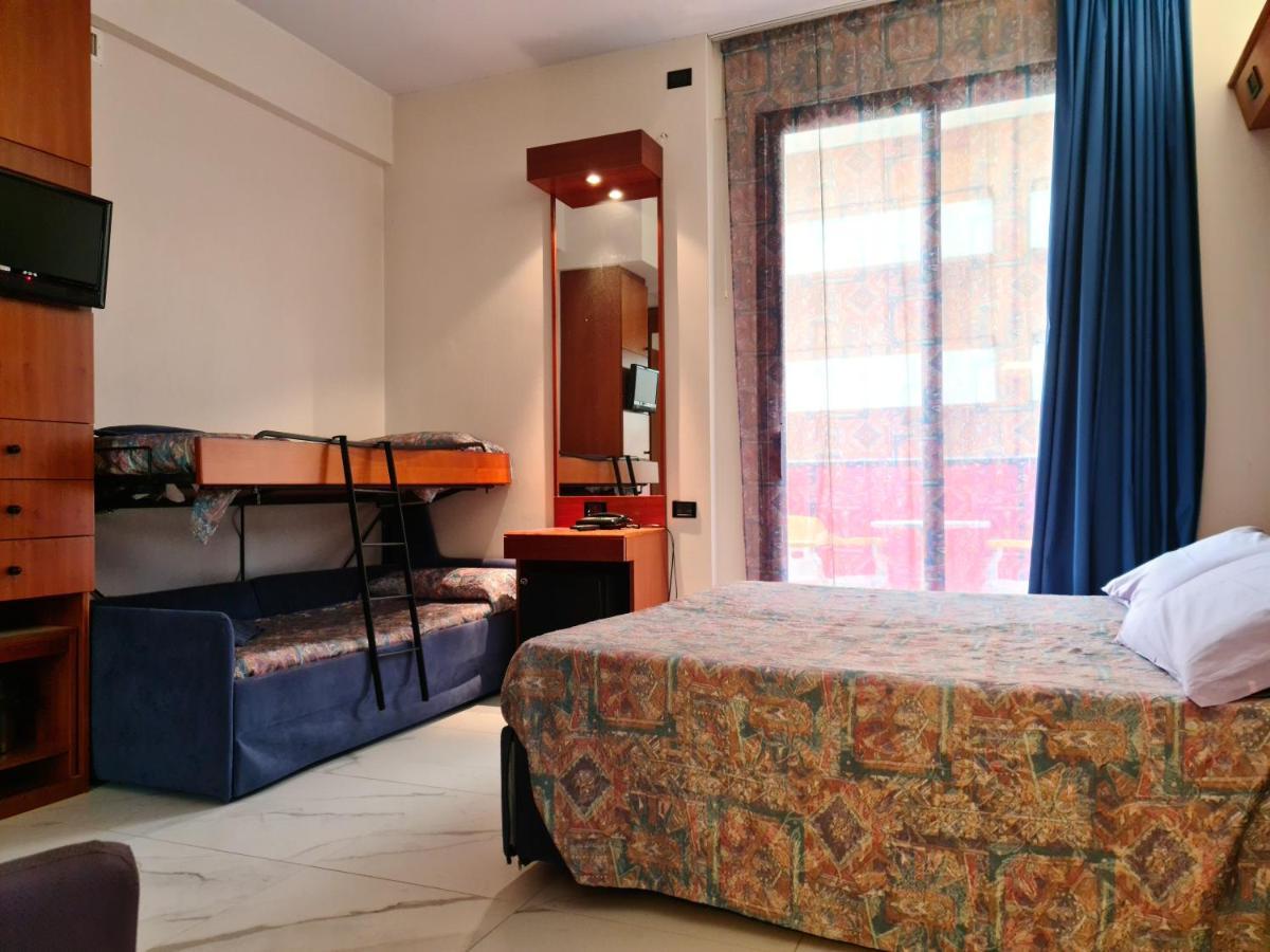 Hotel Sabra Senigallia Exterior photo