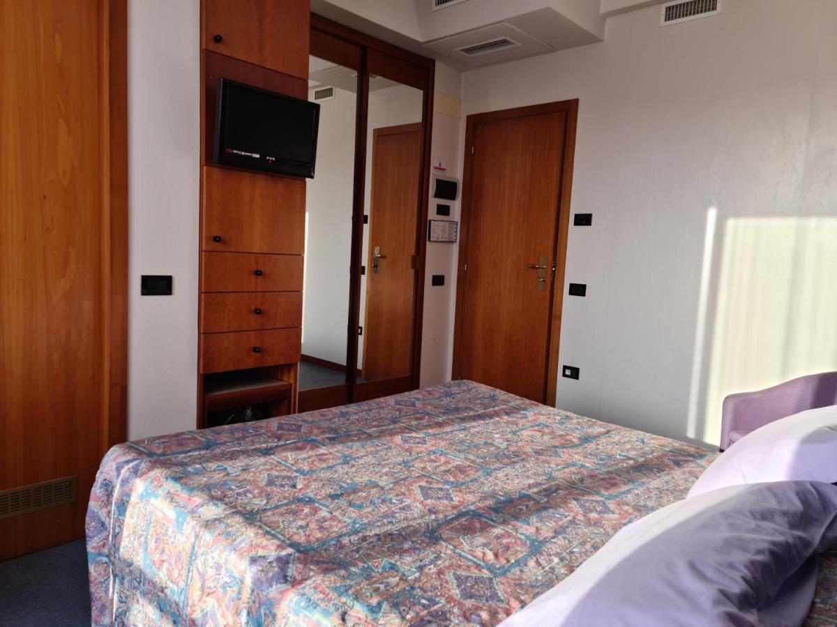 Hotel Sabra Senigallia Exterior photo