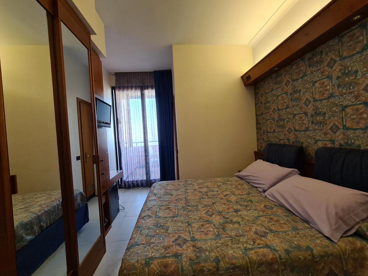 Hotel Sabra Senigallia Exterior photo
