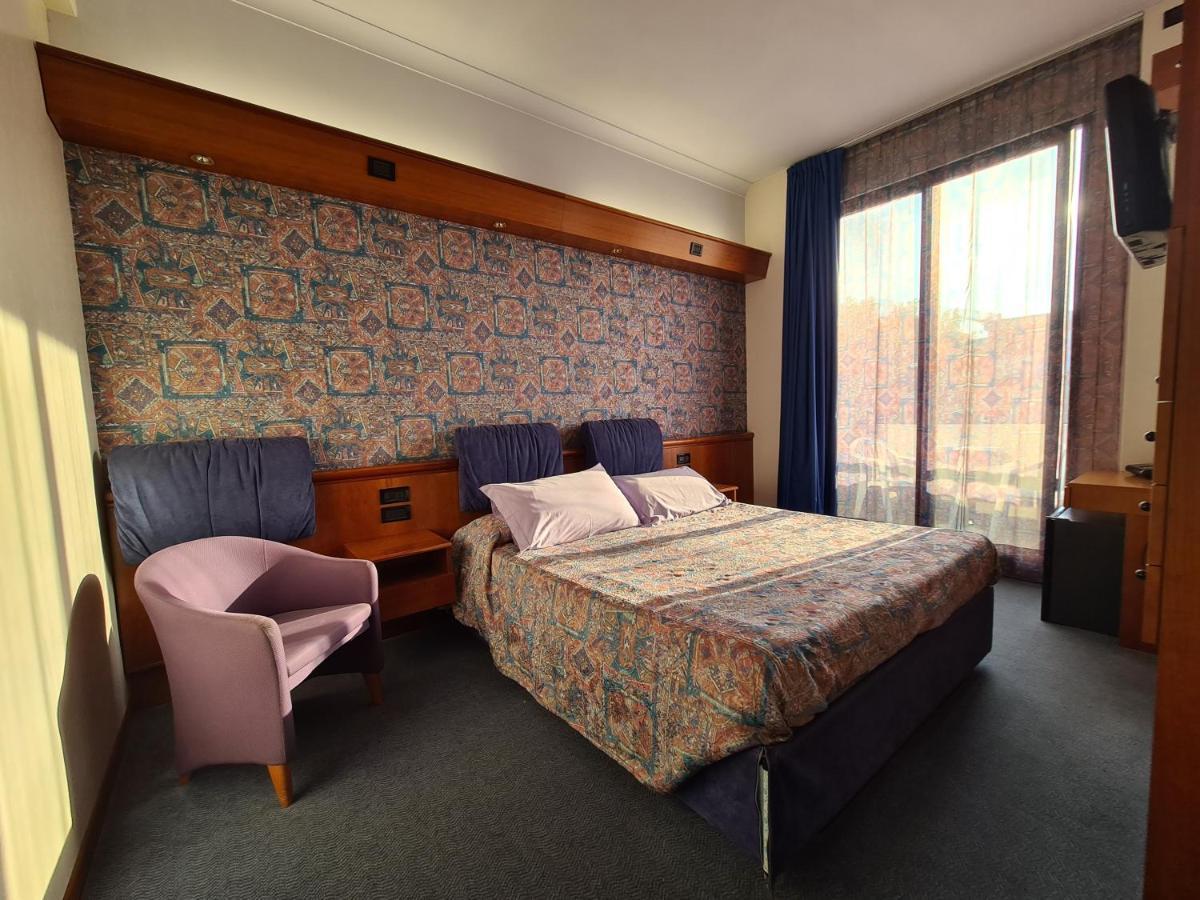 Hotel Sabra Senigallia Exterior photo