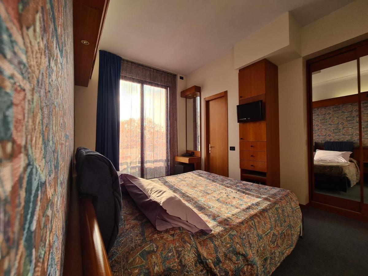 Hotel Sabra Senigallia Exterior photo